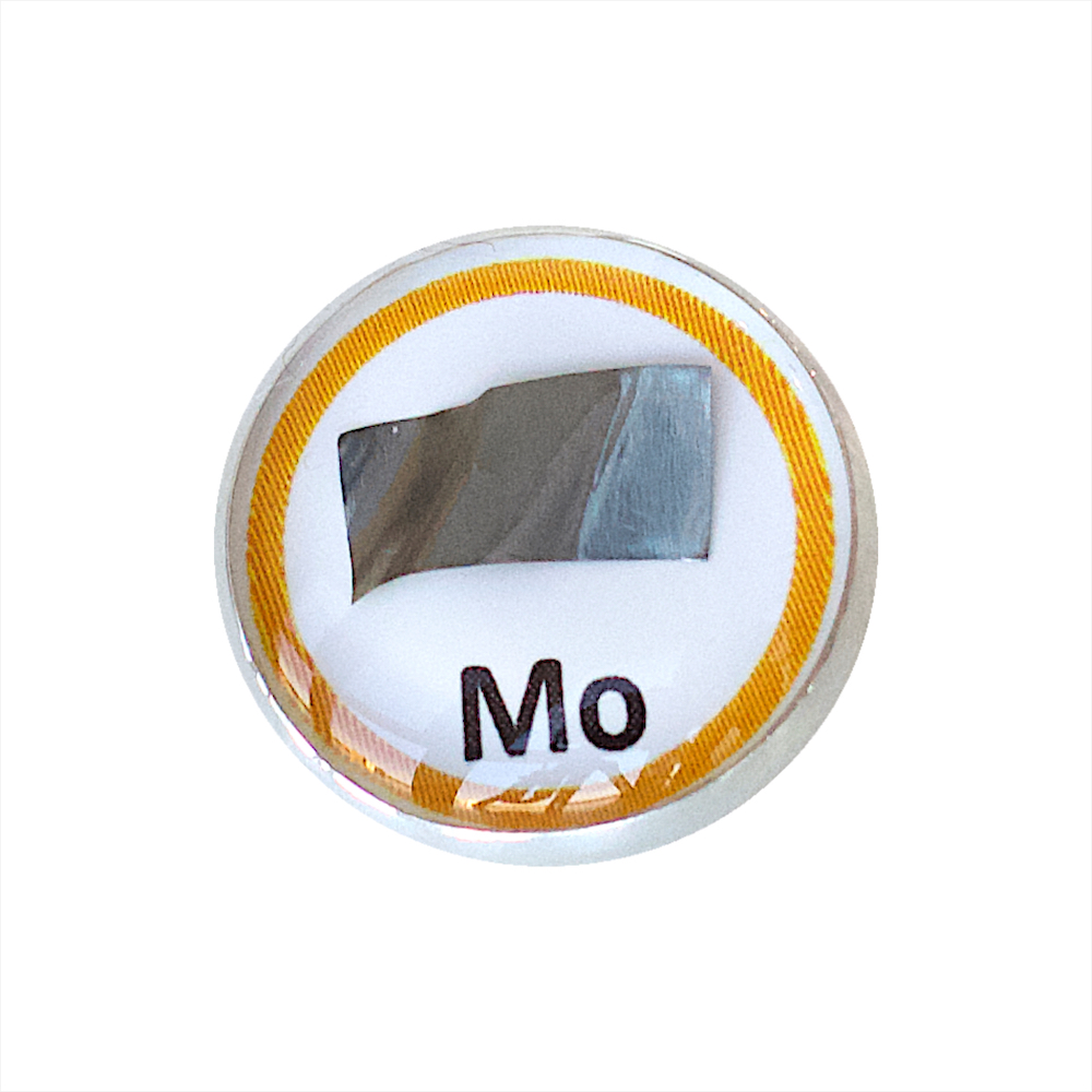 Mo. Пуговица 18 мм.